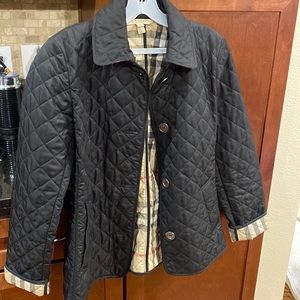 Burberry quilted jacket in black - like new- worn 2-3x!
